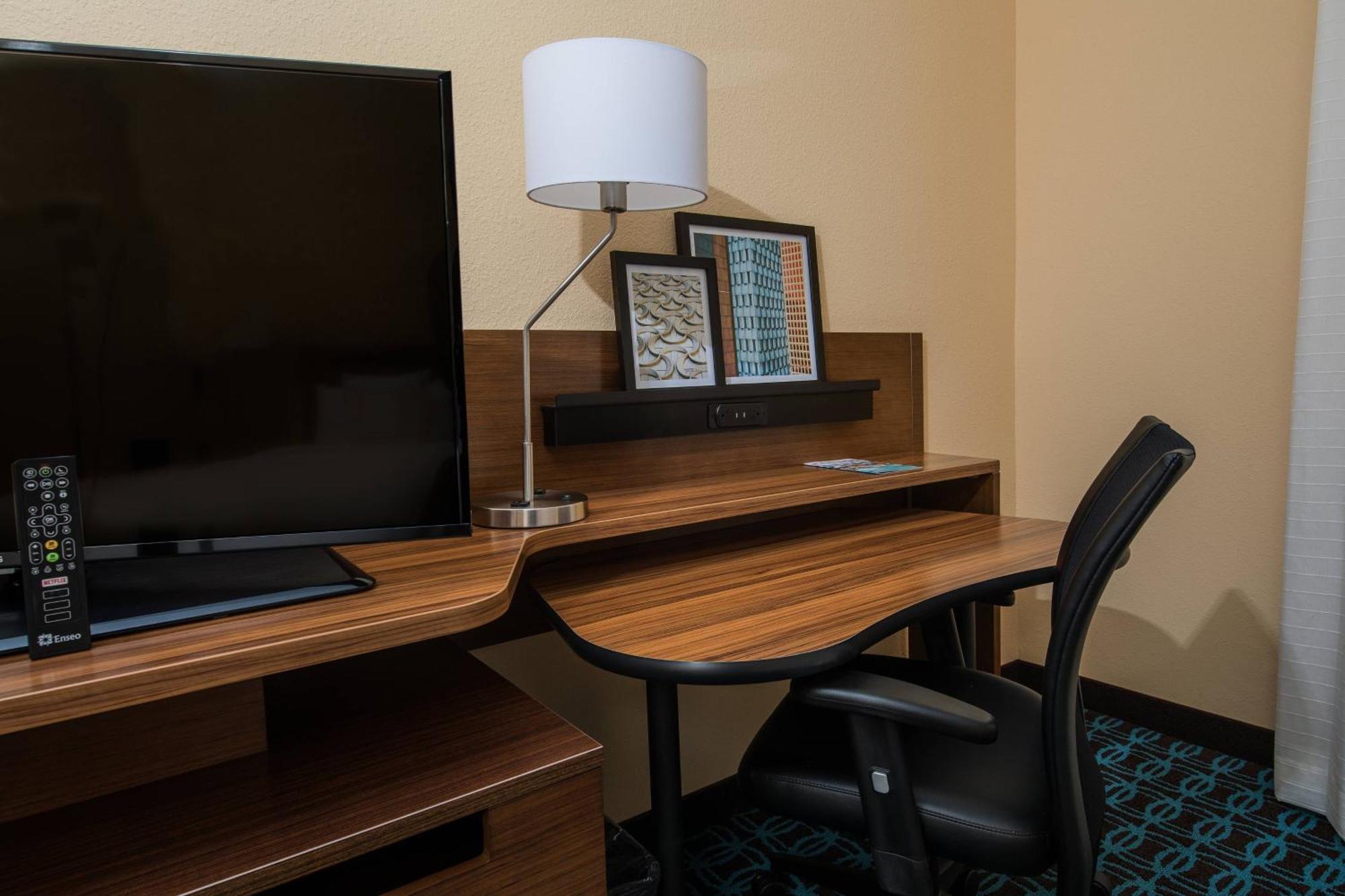 Fairfield Inn & Suites By Marriott Florence I-20 Экстерьер фото